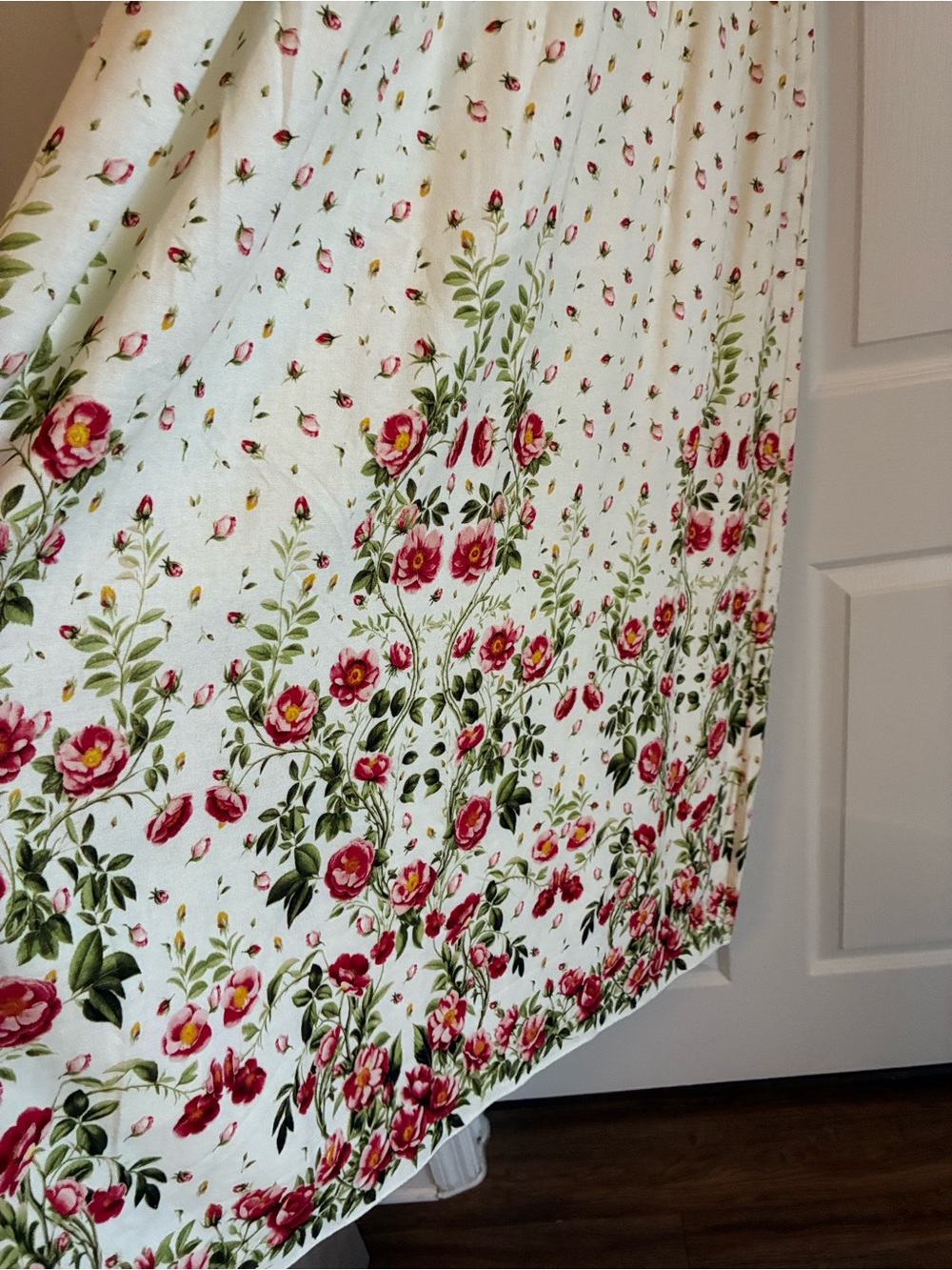 Cottagecore Floral Puff Sleeve Midi Dress Cream Red Rose Bohemian Romantic NWT L - Picture 7 of 10